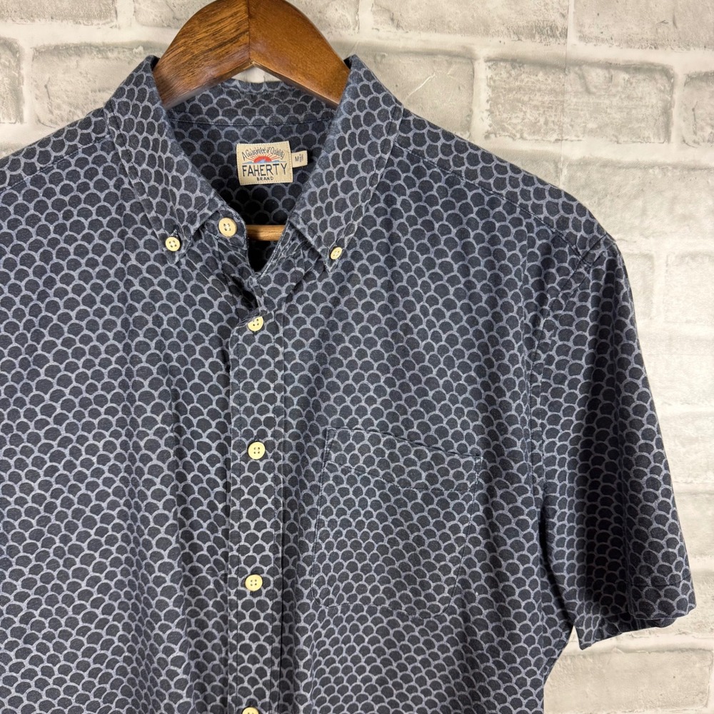 Faherty Mens Indigo Organic Cotton Scale Print Short Sleeve Shirt Medium MWC0017